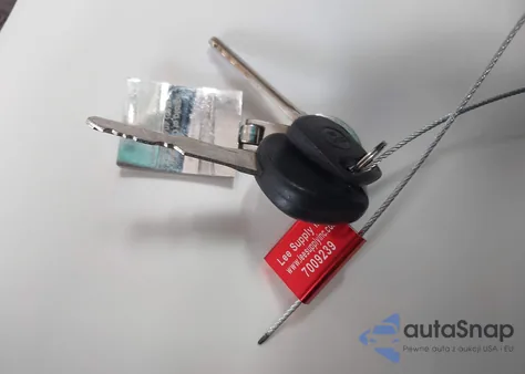 1998 Toyota Tacoma z USA, uszkodzony, nr VIN 4TANL42N9WZ063515